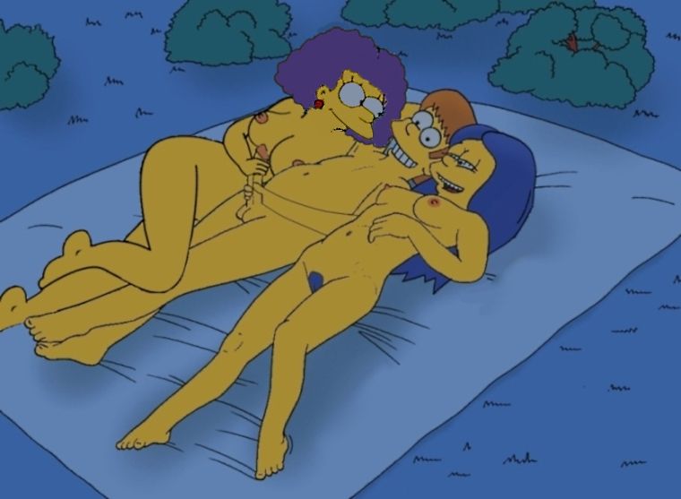 Patty and Selma Bouvier page 5 full