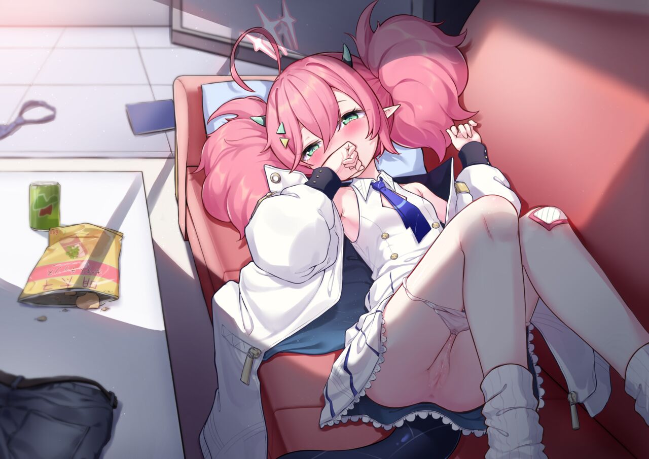 Momoka-chan page 8 full