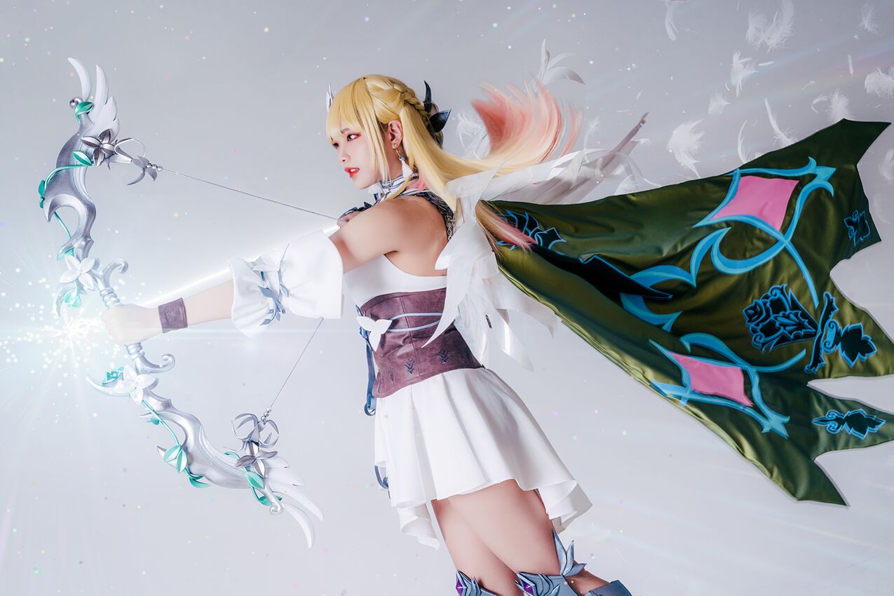 Lost Ark cosplay page 3 full