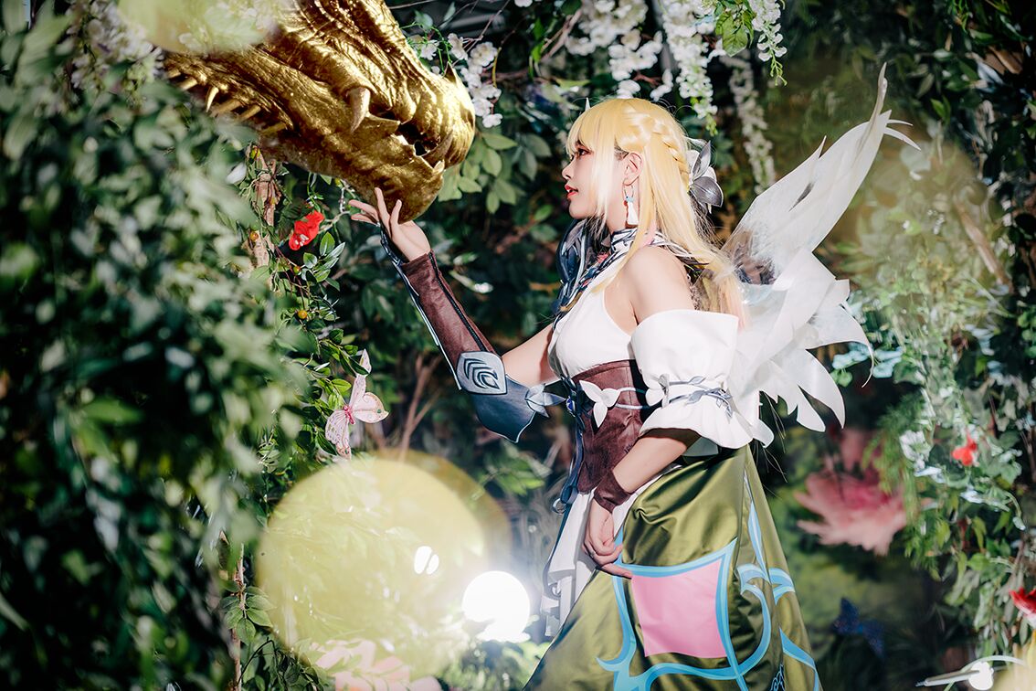 Lost Ark cosplay page 7 full