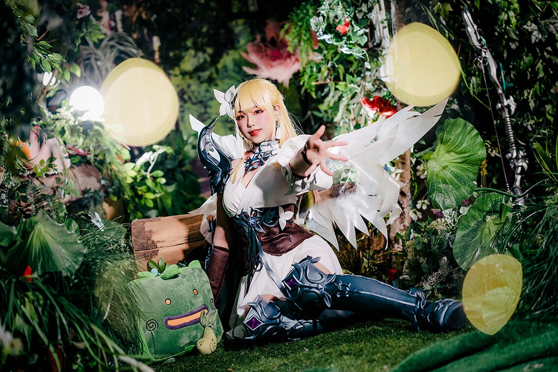 Lost Ark cosplay page 8 full