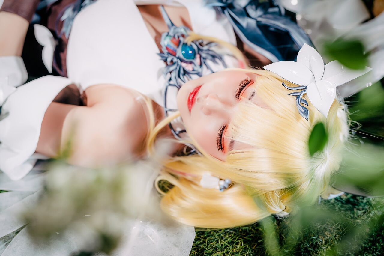 Lost Ark cosplay page 9 full