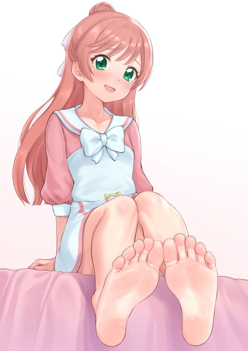 Beautiful Girl's Beautiful Feet page 6 full